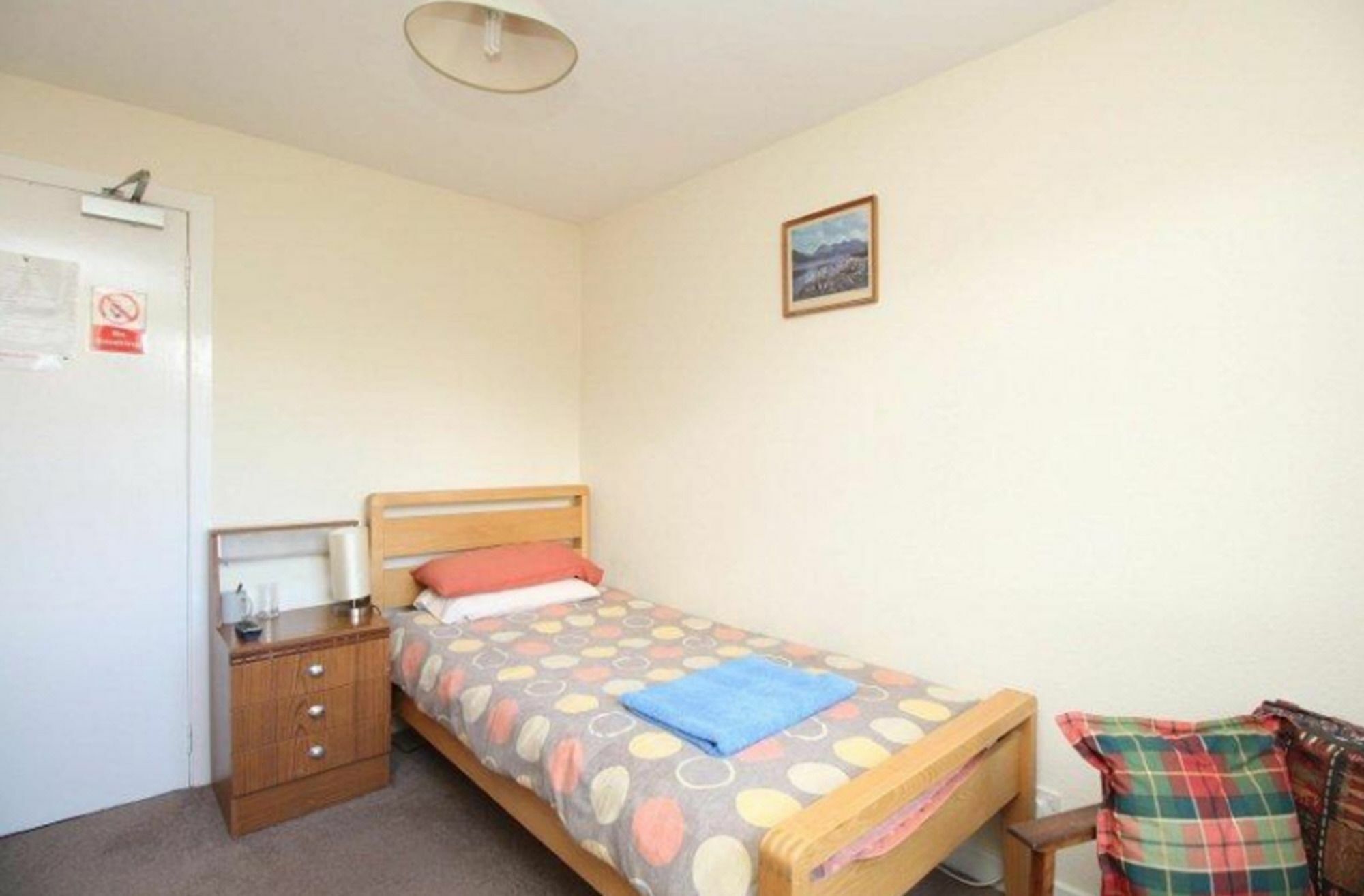 Pilmuir Street Guest House ดันเฟิร์มลิน ภายนอก รูปภาพ